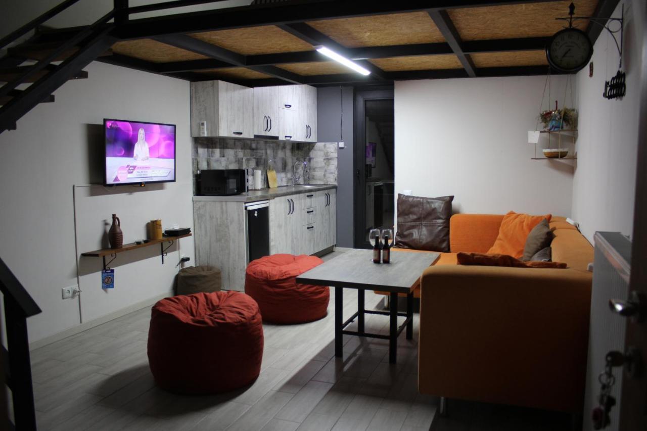 Shota'S Apartment Tbilisi ภายนอก รูปภาพ