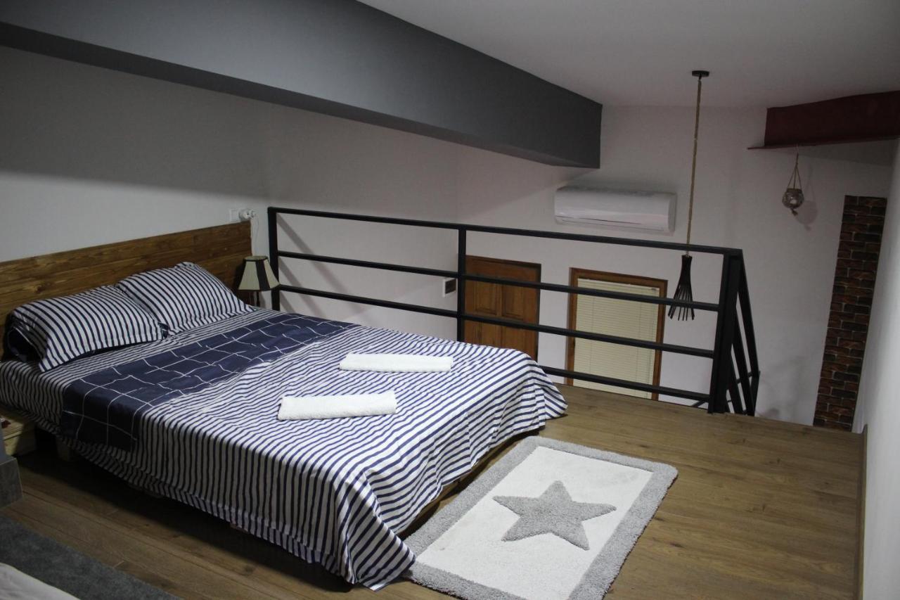Shota'S Apartment Tbilisi ภายนอก รูปภาพ
