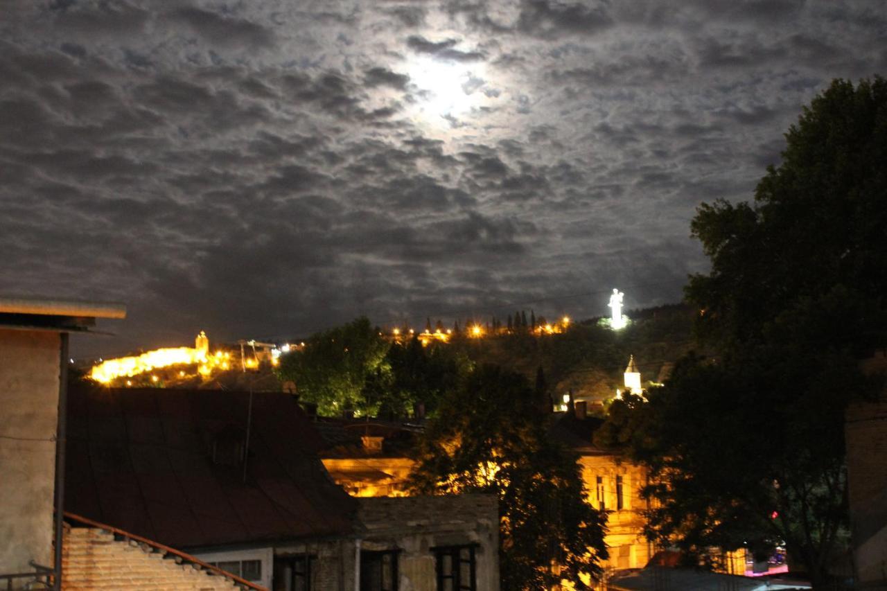 Shota'S Apartment Tbilisi ภายนอก รูปภาพ