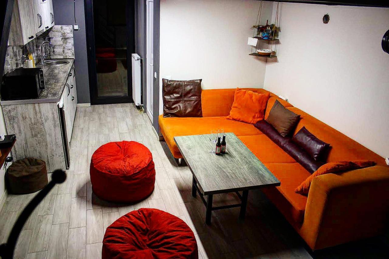 Shota'S Apartment Tbilisi ภายนอก รูปภาพ